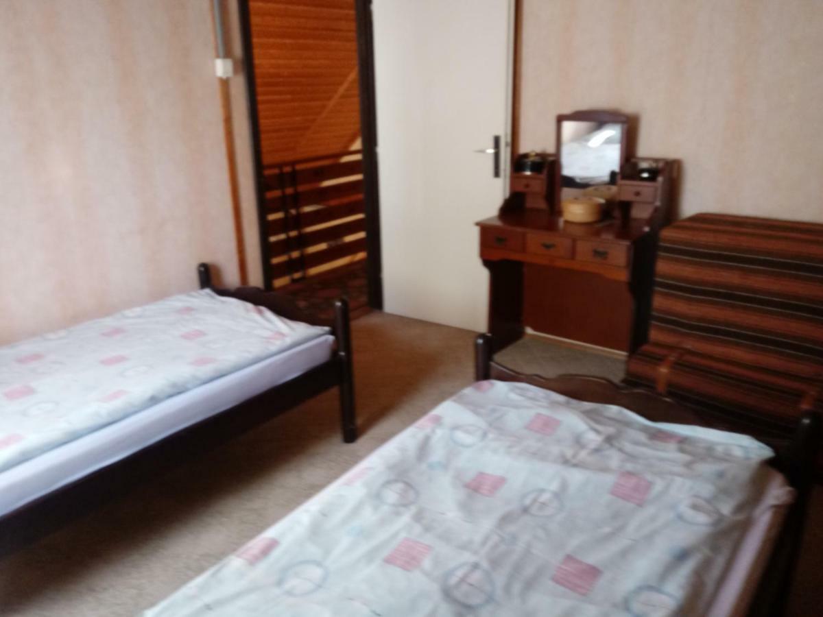 Bük Apartman 3 Haloszobaval 빌라 외부 사진